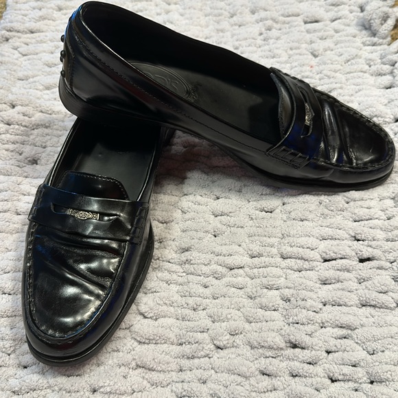 TOD’S Black Leather Penny Loafer Slip On Driving Shoe - Women’s Size EU 38.5 - Picture 2 of 9